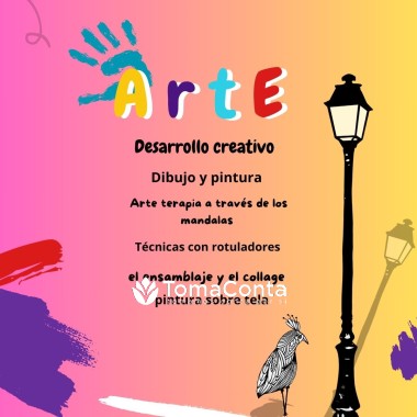 Profesora de artes plásticas para niños, jovenes y adulto mayor